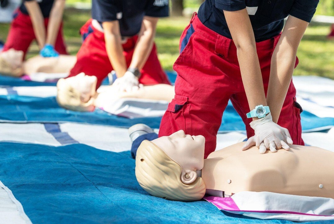 Обучение навыкам оказания Первой Помощи
