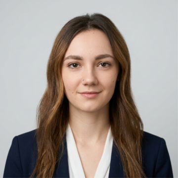 Арина Вячеславовна Высоцкая
