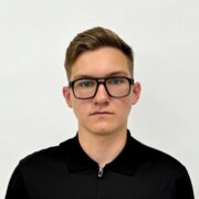 Ломакин Илья Олегович