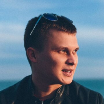 Максим  Фаренник