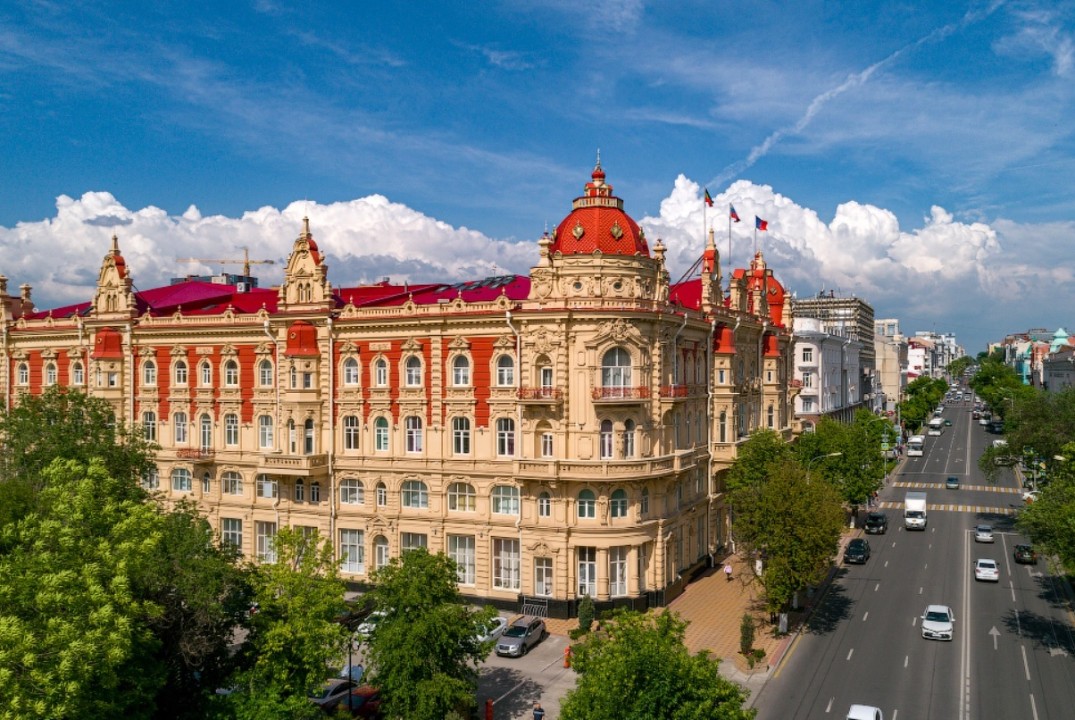 «Отражение эпох»: Архитектурное наследие. Диалог старого и нового в пространстве города