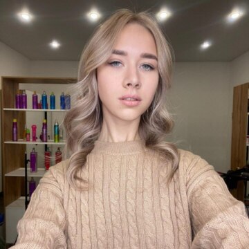 Алина Андреевна Хозяинова