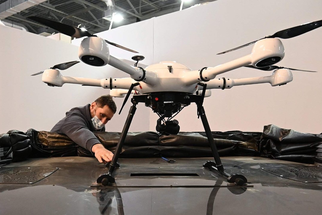 Особенности проектирования и программирования квадрокоптеров для решения задач из области Интернета вещей