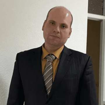 Попов Михаил Вячеславович Попов Михаил Вячеславович