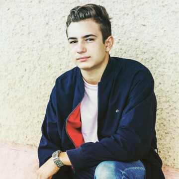 Левенчук Данило Александрович Левенчук Данило Александрович