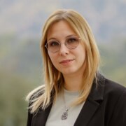 Елена Сонина