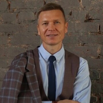 Олег Васильевич Лобов