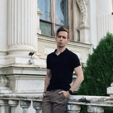 Коник Денис Андреевич