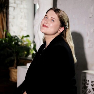 Света Юрьевна Пужанова