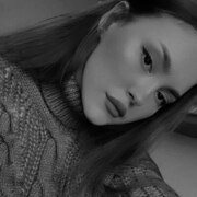 Назарова Зарина