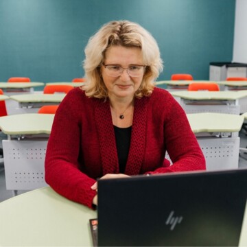 Ирина Юрьевна Бурханова