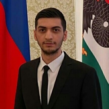 Азизбек Рахматуллоевич Сунатуллоев