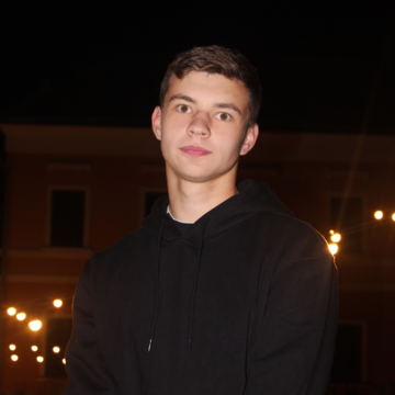 Роман Игоревич Антропов