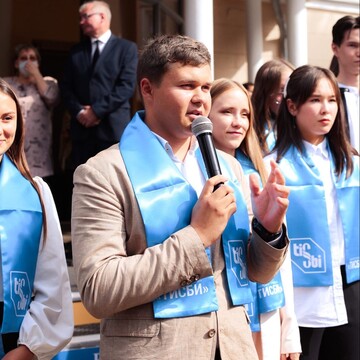 Хапцев Денис Геннадьевич