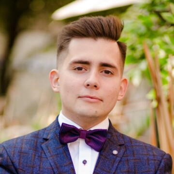 Артем  Степанушкин