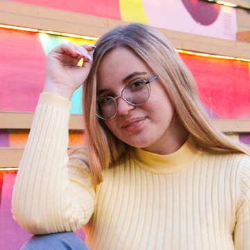 Лозянова Ксения Дмитриевна