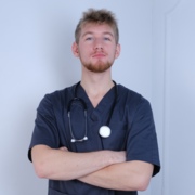 Беззубов Артём Романович