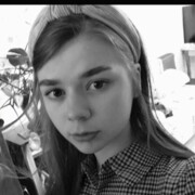 Хуцишвили Полина