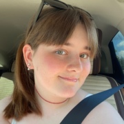 Андреева Аня