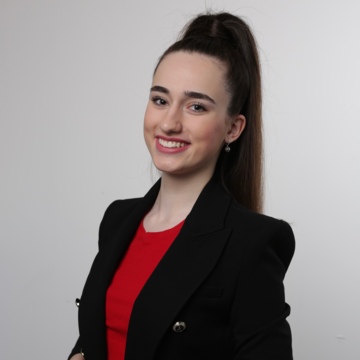 Лаура Самвеловна Эксузян