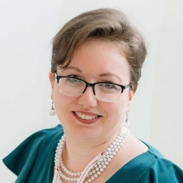 Любовь  Старовойтова