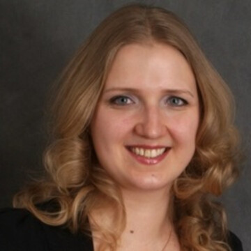 Юлия  Морева