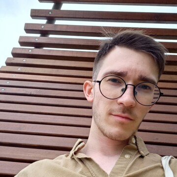 Кирилл Андреевич Сухих