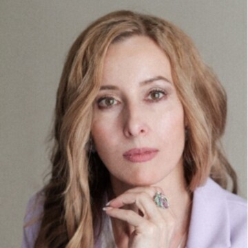 Анна  Курумчина