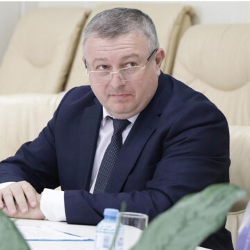 Анзаур Адамович Схаляхов