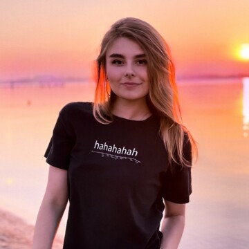 Алина Эдуардовна Кирс