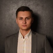 Дяченко Антон