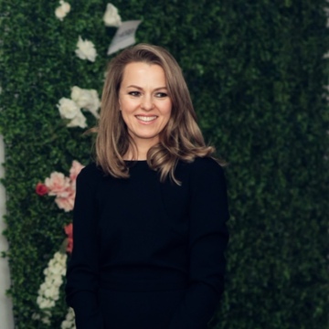 Елена Устюжанина