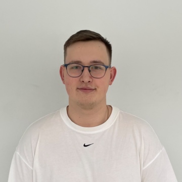 Даниил Сергеевич Кур