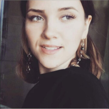 Снежана  Захарова