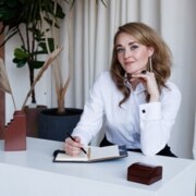 Комарова Алена Константиновна Комарова Алена Константиновна