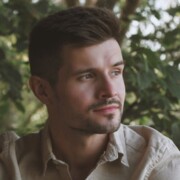 Данила Драпеза