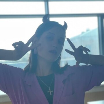 Полина Владимировна Золотухина