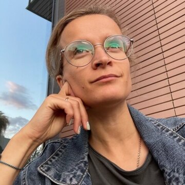 Анна  Попелло