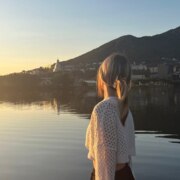 Ли Алина Ли Алина