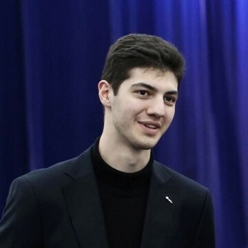 Артур Рустамович Гогуев