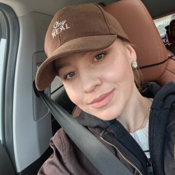 Яна Васильевна Львова