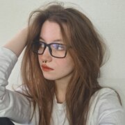 Гареева Эвелина Робертовна