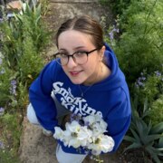 Сухова Агата