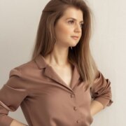 Анненкова Юлия