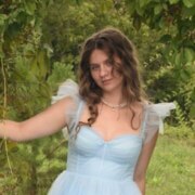 Селезнева Анюта Витальевна