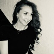 Назарова Регина