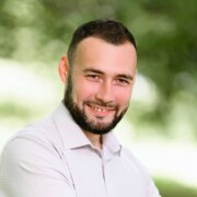 Бастраков Денис