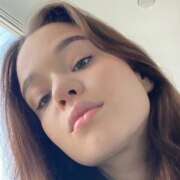 Бажанова Уля