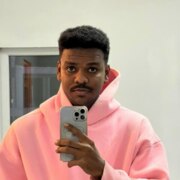 Джидда Адум