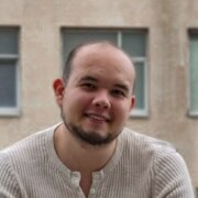 Ушаков Юрий Валентинович Ушаков Юрий Валентинович